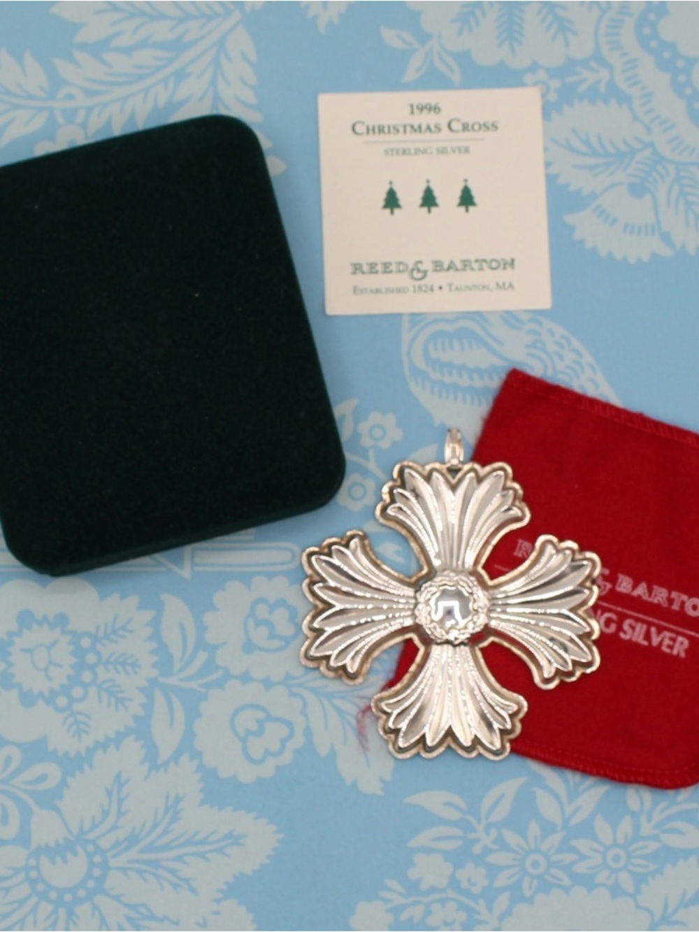 Reed & Barton Sterling Silver 1996 Christmas Cross